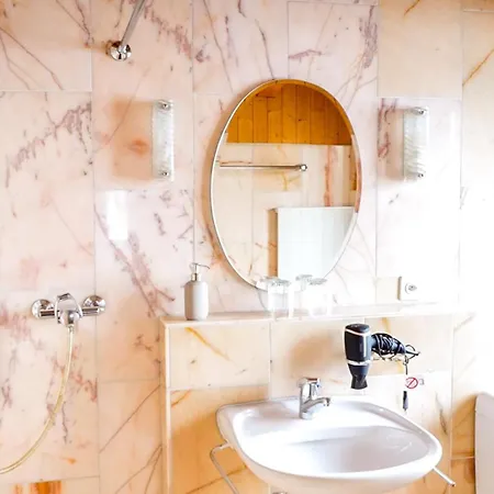 Workation - 24-7 Self-checkin - Postigliun ホテル 3*