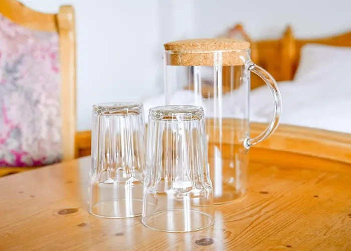 Hotel Workation - 24-7 Self-checkin - Postigliun 3*